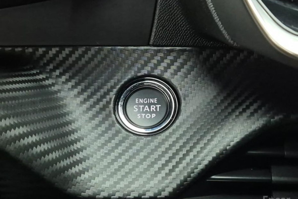 2022 Peugeot 2008 с пробегом 81 956 км