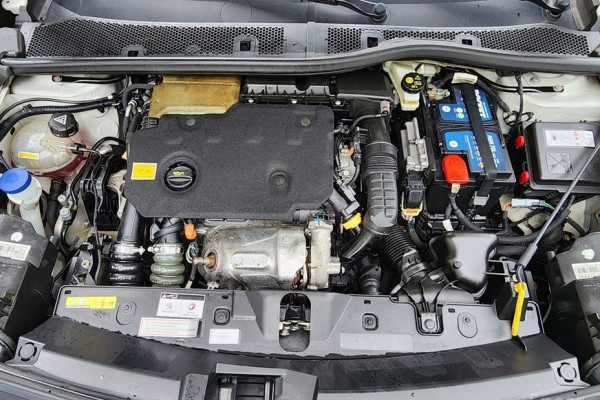 2021 Peugeot 2008 с пробегом 59 958 км