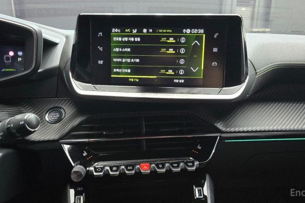 2021 Peugeot 2008 с пробегом 36 835 км