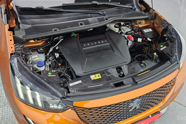 2020 Peugeot 2008 с пробегом 97 480 км