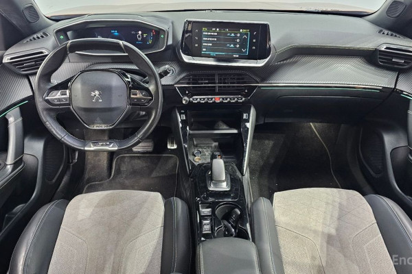 2020 Peugeot 2008 с пробегом 97 480 км