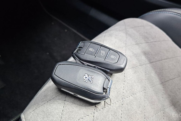 2020 Peugeot 2008 с пробегом 97 480 км