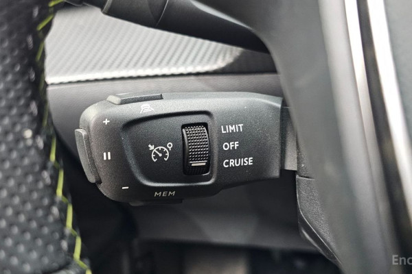 2020 Peugeot 2008 с пробегом 97 480 км