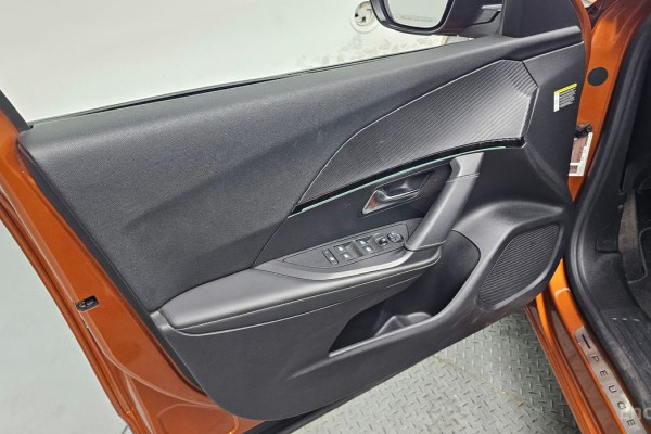 2020 Peugeot 2008 с пробегом 97 480 км