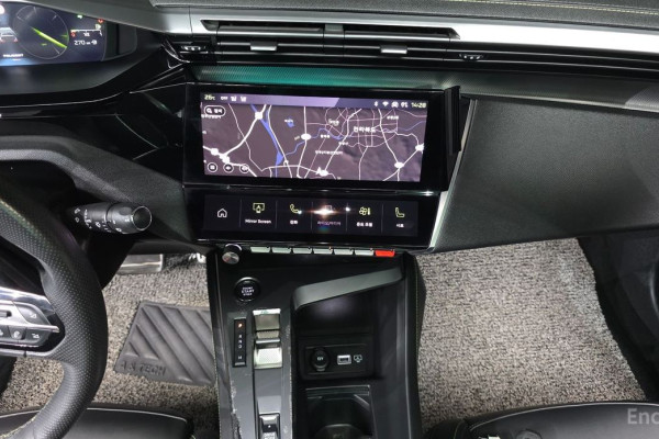 2022 Peugeot 308 с пробегом 65 190 км