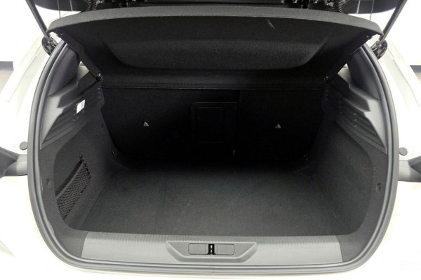 2022 Peugeot 308 с пробегом 116 558 км