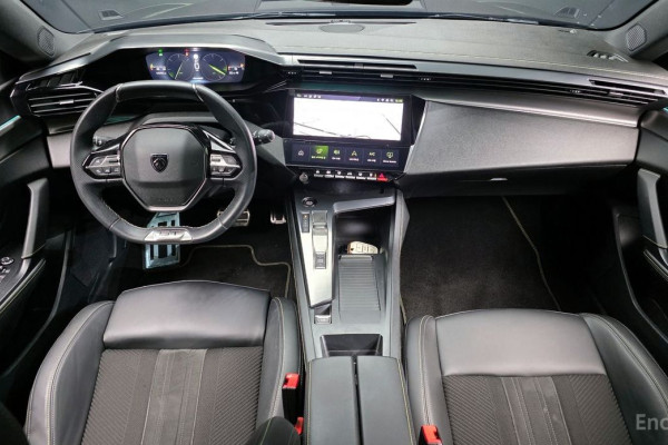 2022 Peugeot 308 с пробегом 40 282 км