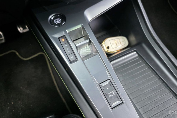 2022 Peugeot 308 с пробегом 40 282 км