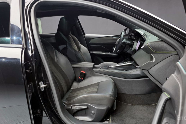 2022 Peugeot 308 с пробегом 40 282 км