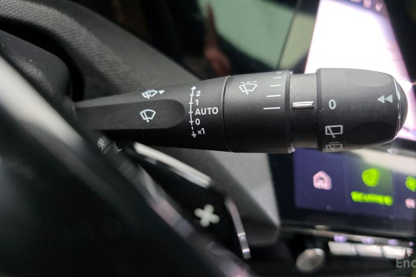 2022 Peugeot 308 с пробегом 40 282 км