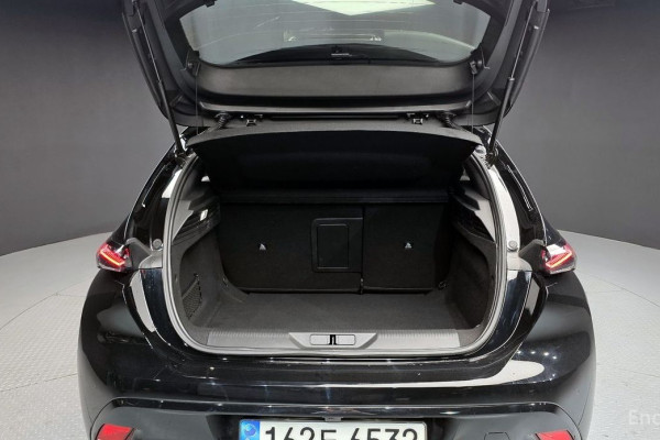 2022 Peugeot 308 с пробегом 40 282 км