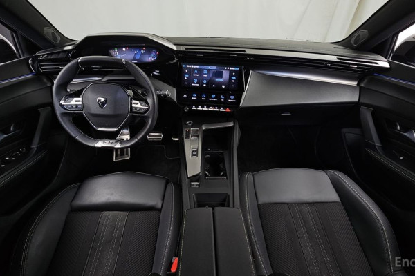 2024 Peugeot 308 с пробегом 26 388 км