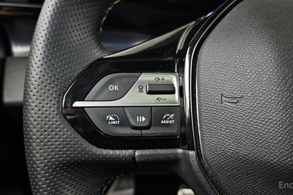 2024 Peugeot 308 с пробегом 26 388 км