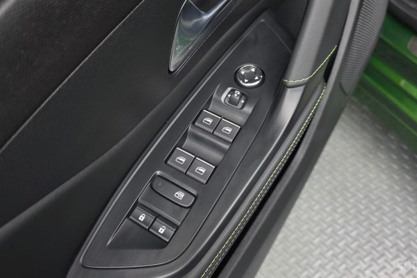 2023 Peugeot 308 с пробегом 22 505 км