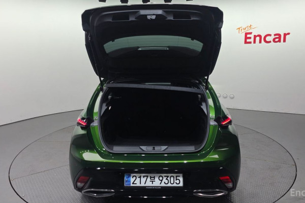 2023 Peugeot 308 с пробегом 22 505 км