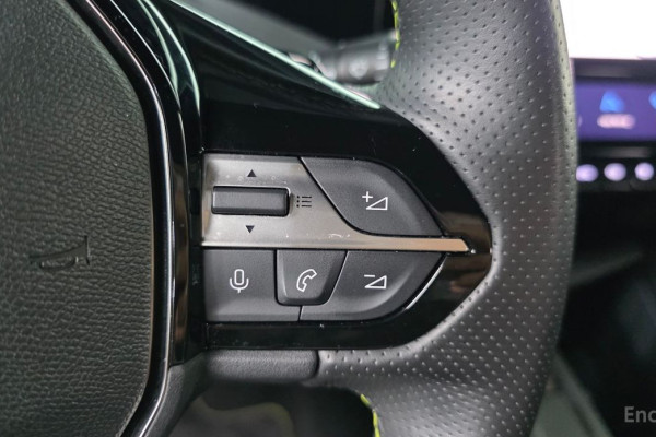 2023 Peugeot 308 с пробегом 22 505 км