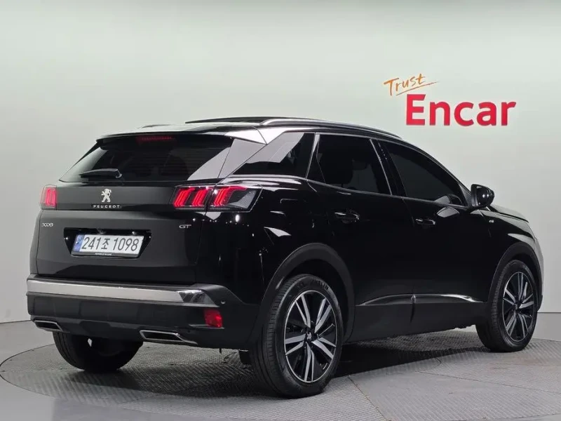 2023 Peugeot 3008 с пробегом 43 175 км
