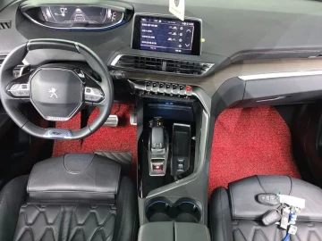 2023 Peugeot 3008 с пробегом 43 175 км