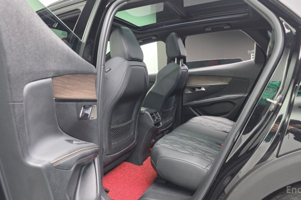 2023 Peugeot 3008 с пробегом 43 175 км