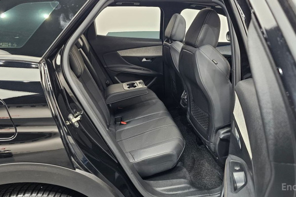 2022 Peugeot 3008 с пробегом 41 233 км