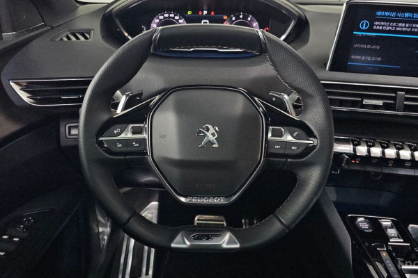 2024 Peugeot 3008 с пробегом 17 777 км