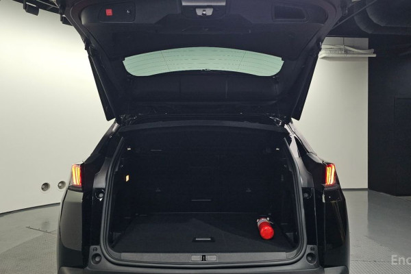 2024 Peugeot 3008 с пробегом 17 777 км