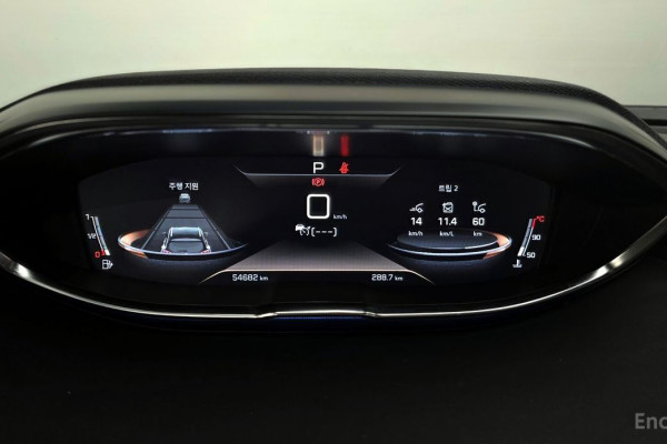 2021 Peugeot 3008 с пробегом 54 682 км