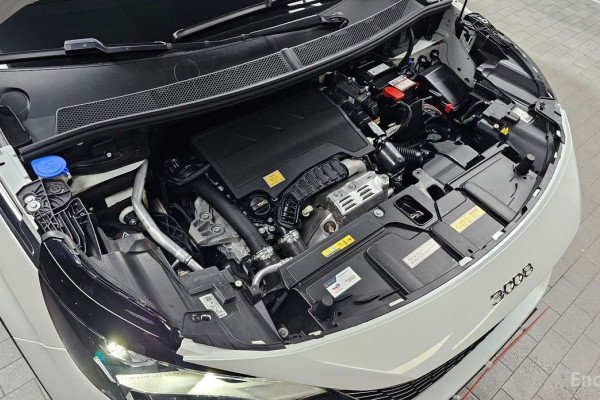 2024 Peugeot 3008 с пробегом 10 971 км