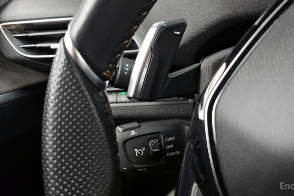 2022 Peugeot 3008 с пробегом 63 710 км