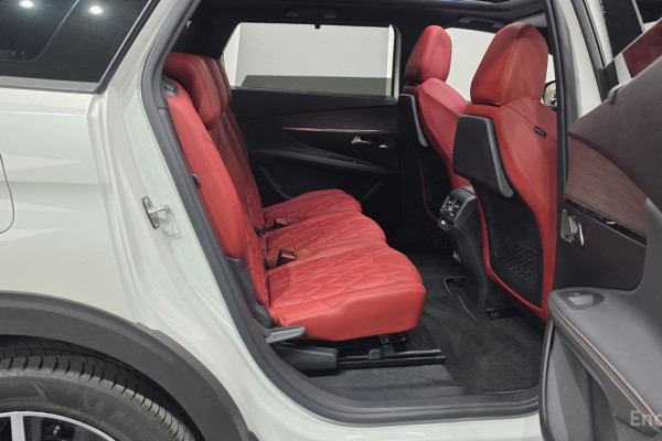 2024 Peugeot 5008 с пробегом 16 137 км