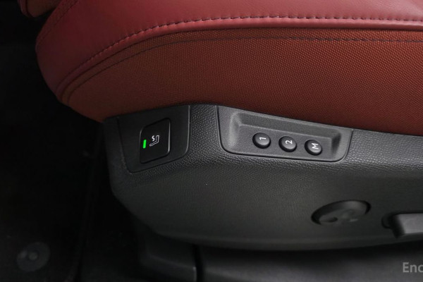 2024 Peugeot 5008 с пробегом 16 137 км