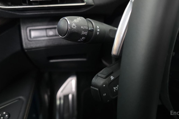 2024 Peugeot 5008 с пробегом 16 137 км