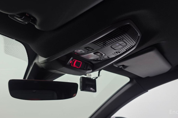 2024 Peugeot 5008 с пробегом 16 137 км