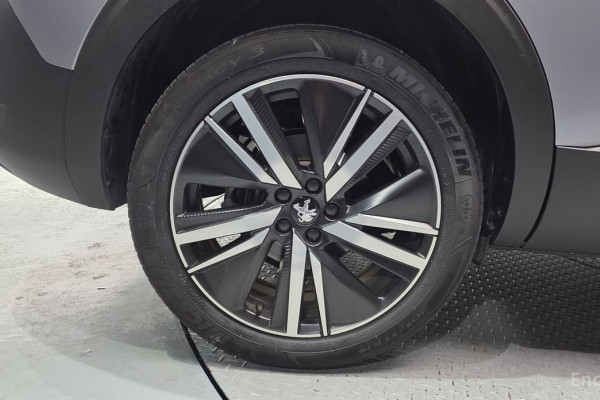 2024 Peugeot 5008 с пробегом 36 468 км