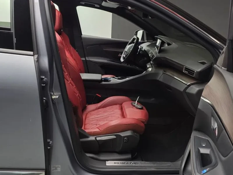 2024 Peugeot 5008 с пробегом 36 468 км
