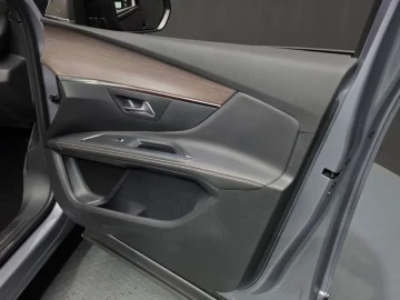 2024 Peugeot 5008 с пробегом 36 468 км