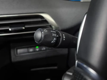 2024 Peugeot 5008 с пробегом 36 468 км