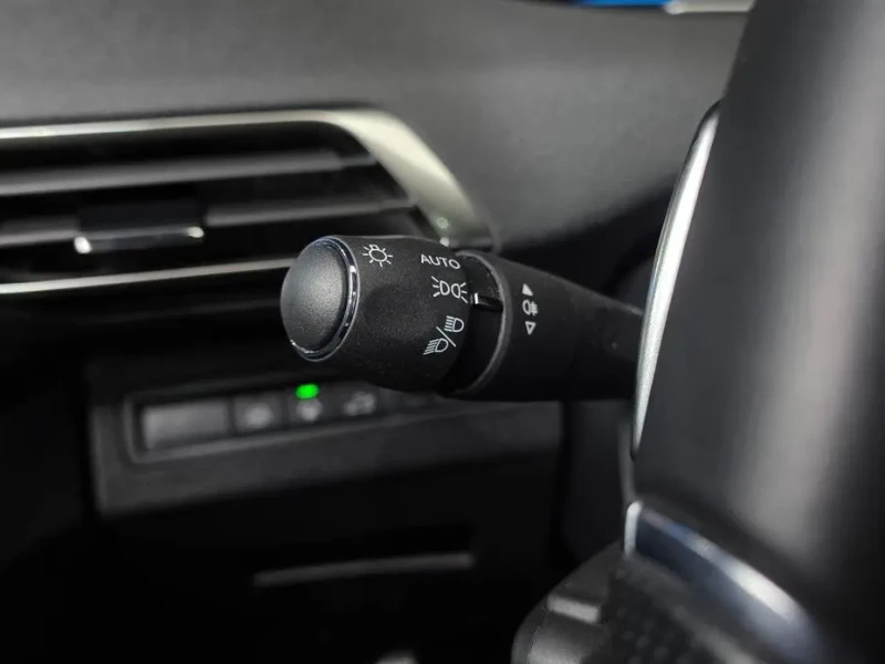 2024 Peugeot 5008 с пробегом 36 468 км
