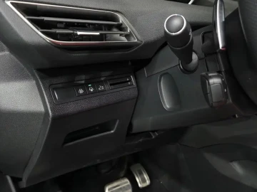2024 Peugeot 5008 с пробегом 36 468 км