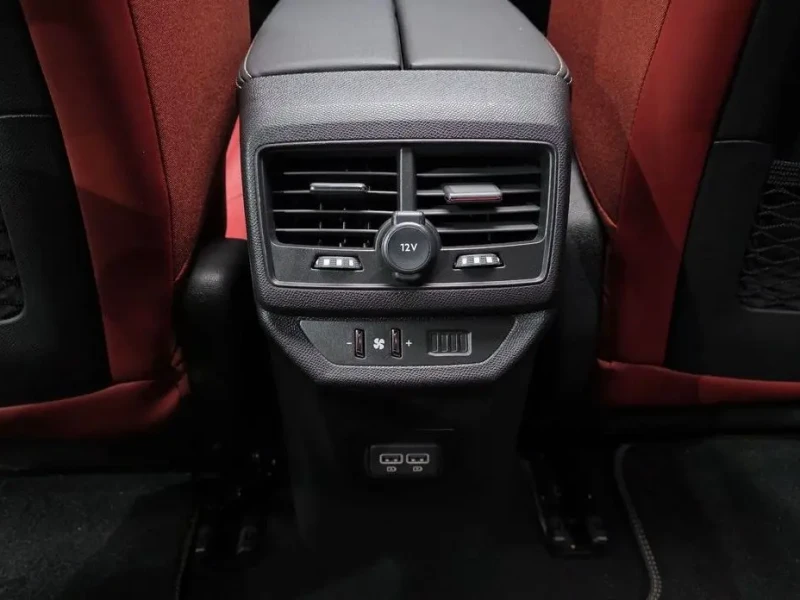 2024 Peugeot 5008 с пробегом 36 468 км