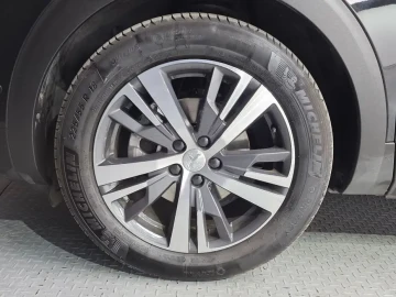 2024 Peugeot 5008 с пробегом 11 718 км