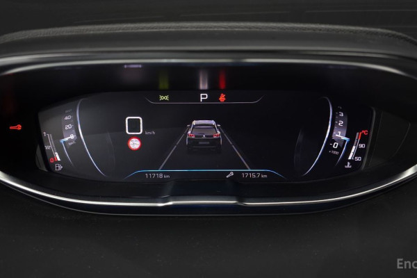 2024 Peugeot 5008 с пробегом 11 718 км