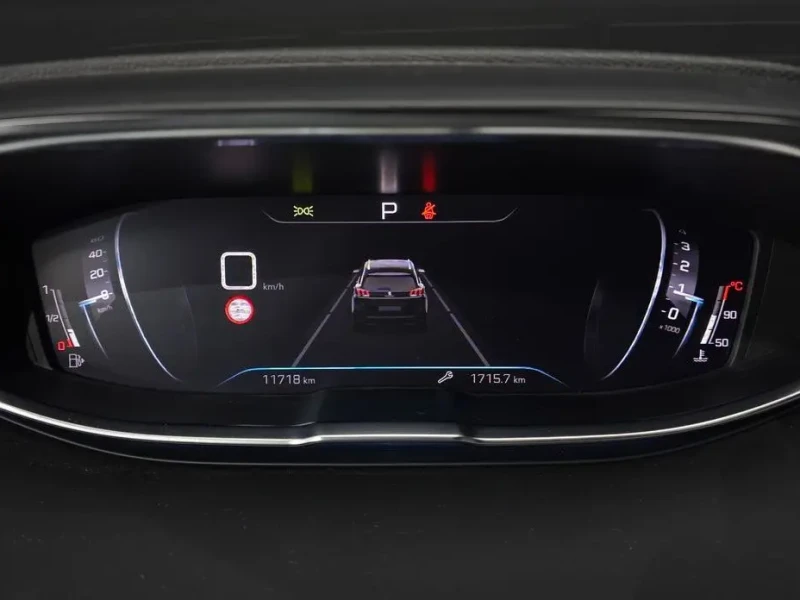 2024 Peugeot 5008 с пробегом 11 718 км