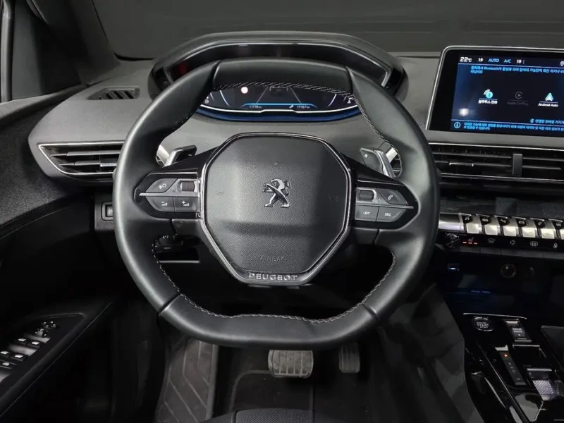 2024 Peugeot 5008 с пробегом 11 718 км