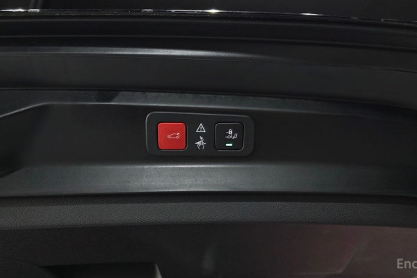 2024 Peugeot 5008 с пробегом 11 718 км