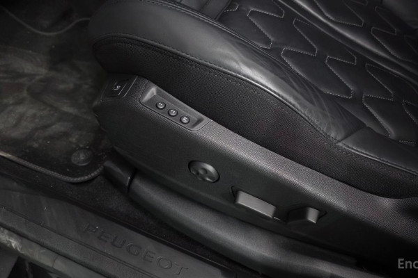 2024 Peugeot 5008 с пробегом 11 718 км