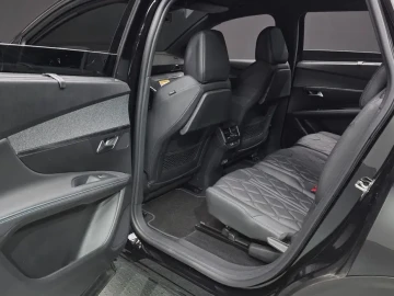 2024 Peugeot 5008 с пробегом 11 718 км