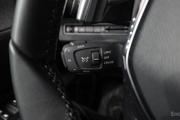 2024 Peugeot 5008 с пробегом 11 718 км