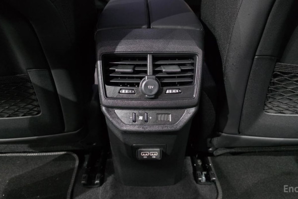 2024 Peugeot 5008 с пробегом 11 718 км