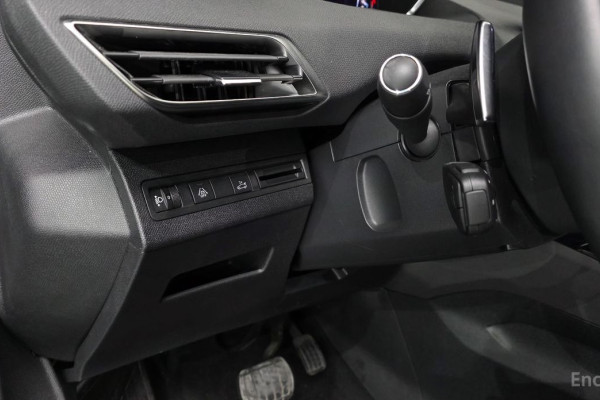 2024 Peugeot 5008 с пробегом 11 718 км